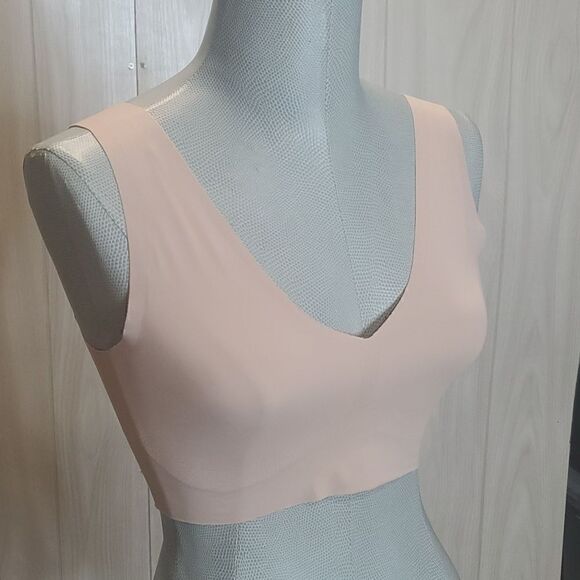 True and Co. | Light Lounge Bra - Picture 2 of 7